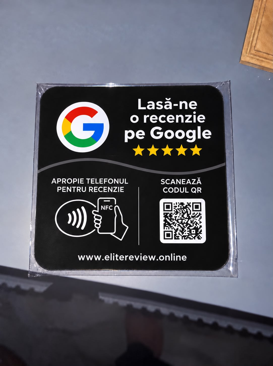 Elite Review NFC + QR Stand